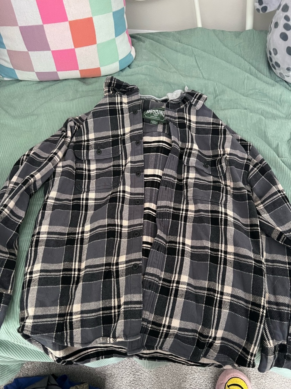 American Eagle Black, Gray & Cream Plaid Flannel Shirt